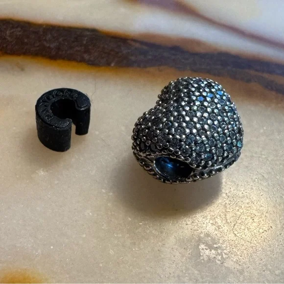 Pandora 925 Sterling Silver Open My Heart Clip w/ Clear CZ Stone - Picture 4 of 9